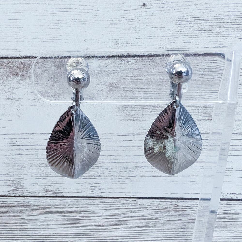 Vintage Clip On Earrings Silver Tone Dangle - Poor Condition